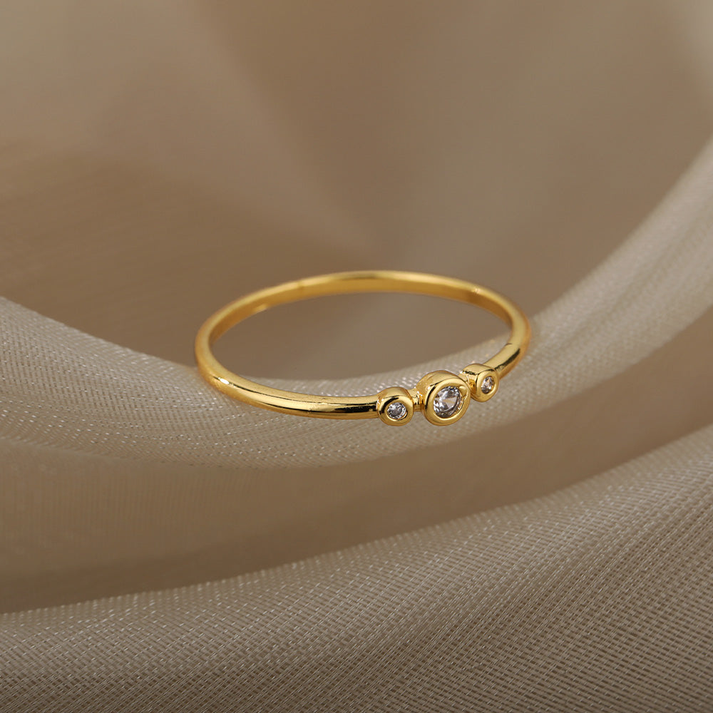 Women's Simple Three Diamond Copper Zircon Ring