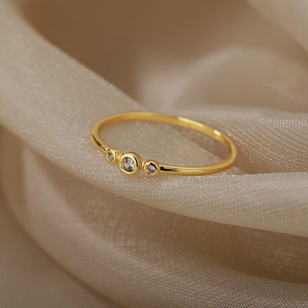 Women's Simple Three Diamond Copper Zircon Ring