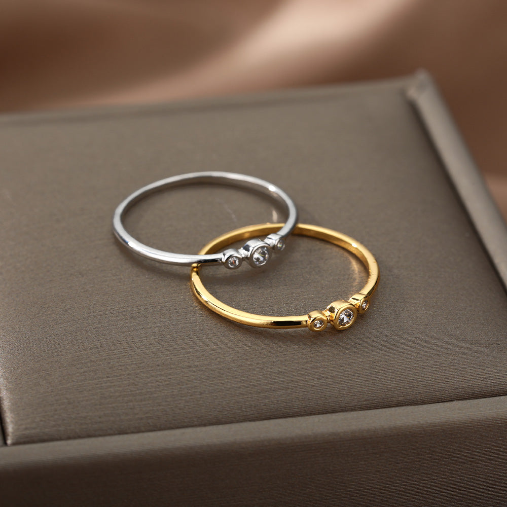 Women's Simple Three Diamond Copper Zircon Ring